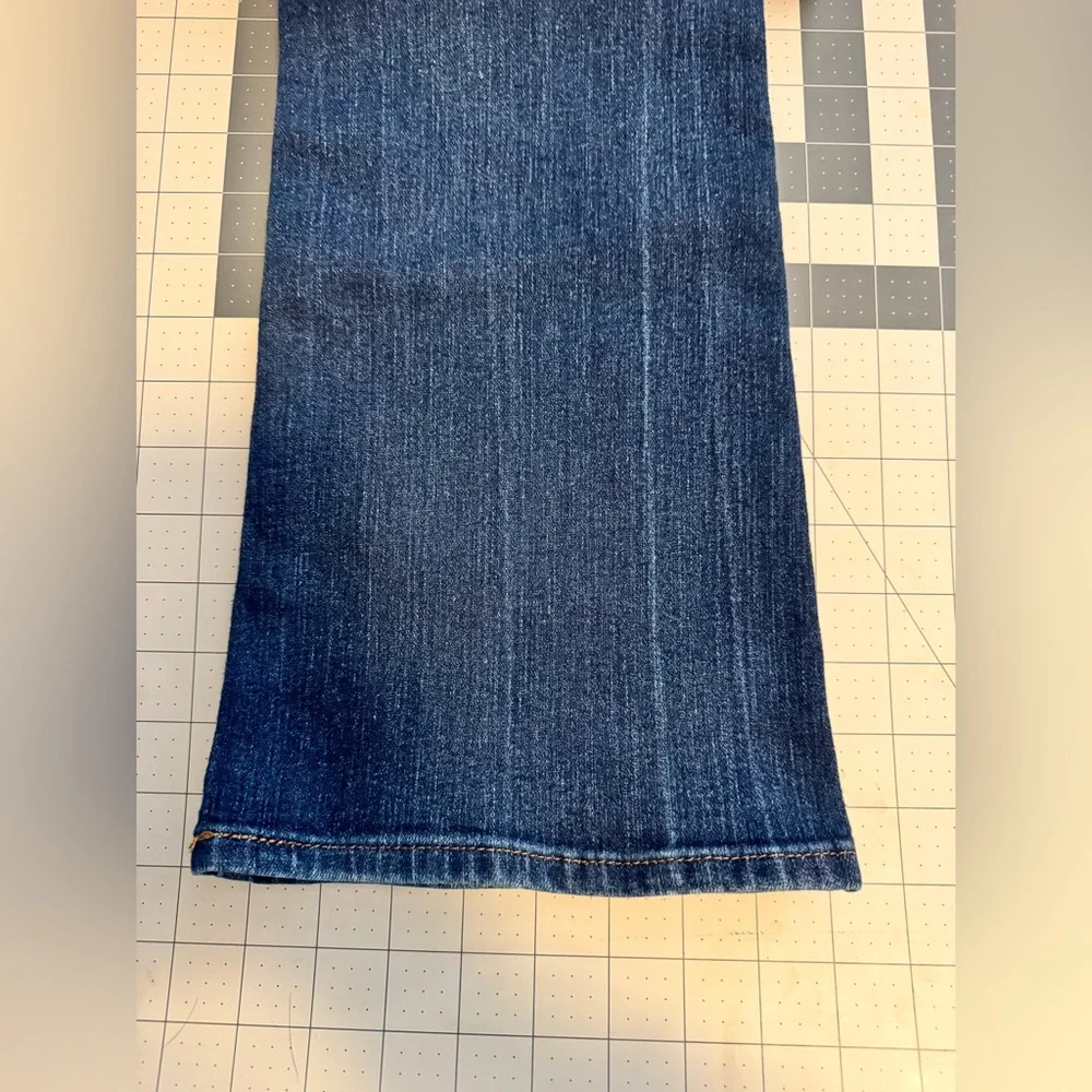 Women’s Levi's Denizen Jeans - Picture 4 of 8